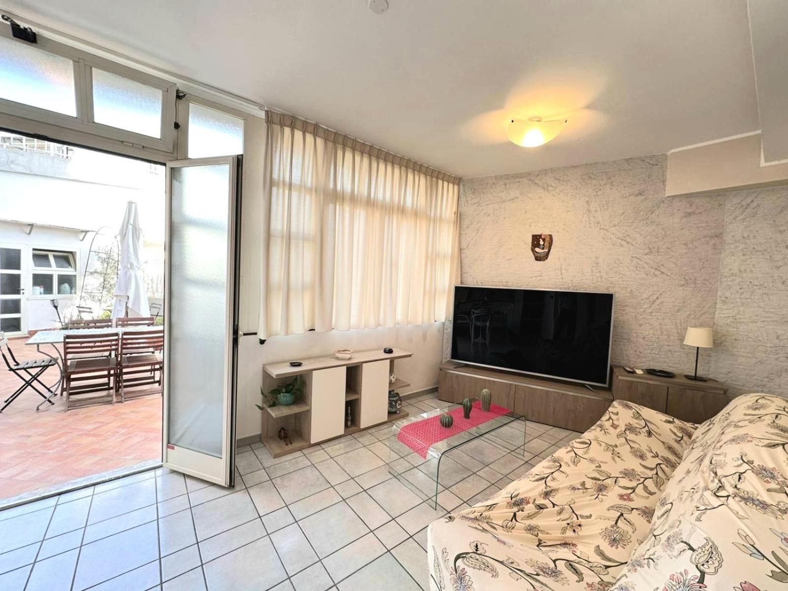 Pacuvio Luxury Large Terrace - My Place Apartment